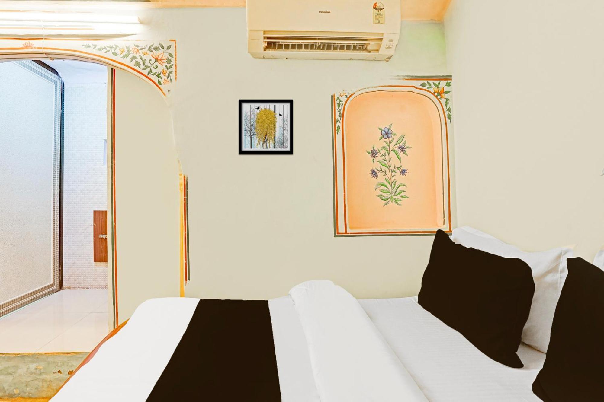 Super Collection O Ramganj Near Hawa Mahal Hotell Jaipur Exteriör bild